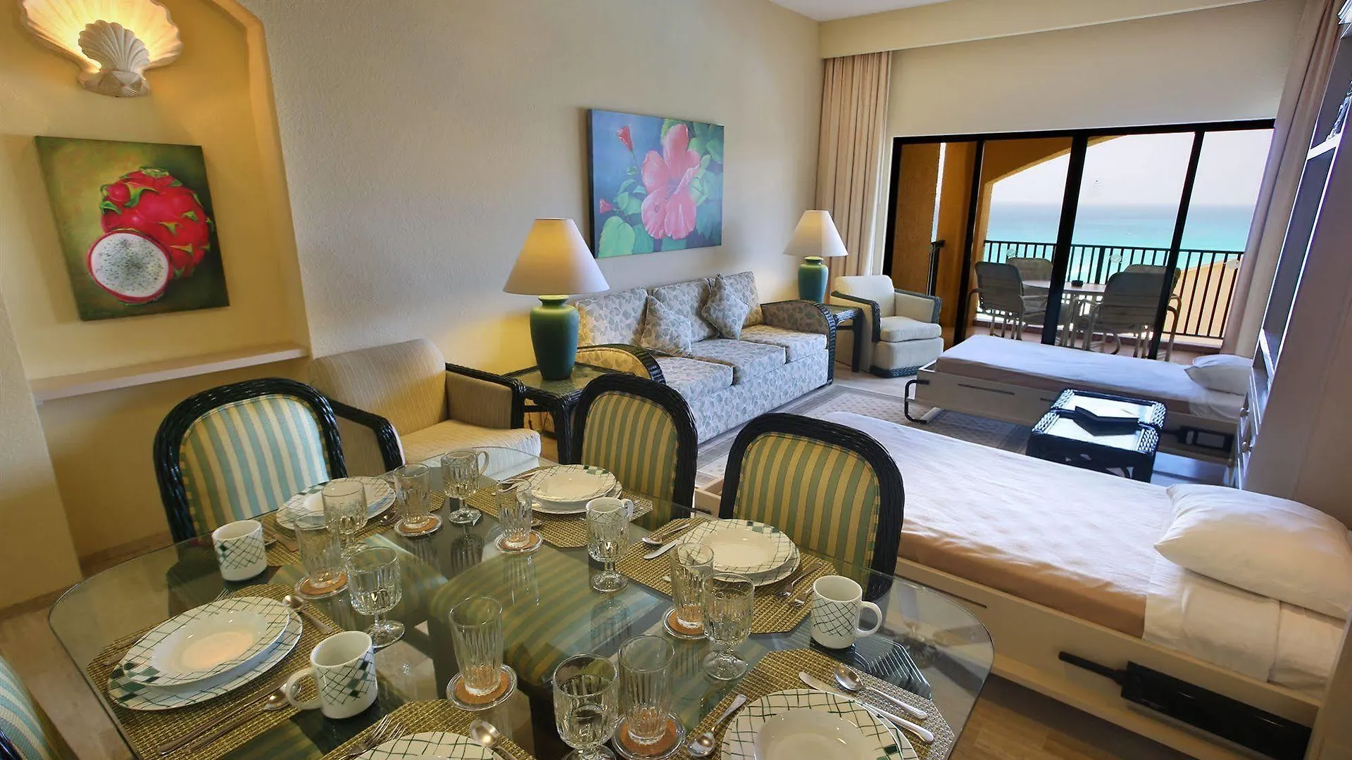 The Royal Islander - An All Suites Resort Cancún