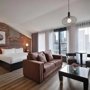 Place D'armes 4* Montreal